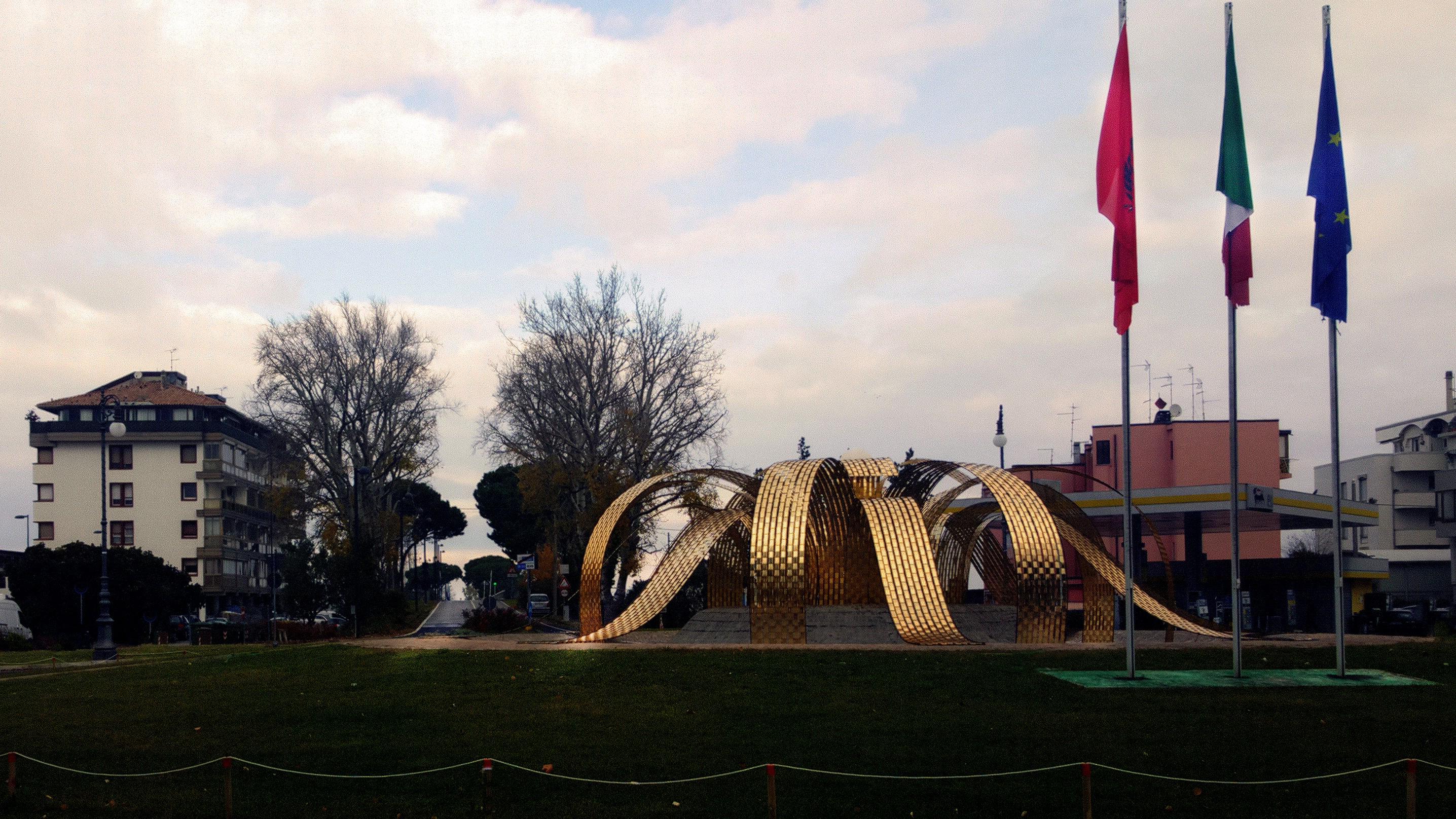 Immagine per Grado, sarà inaugurata domani la scultura metallica natalizia 